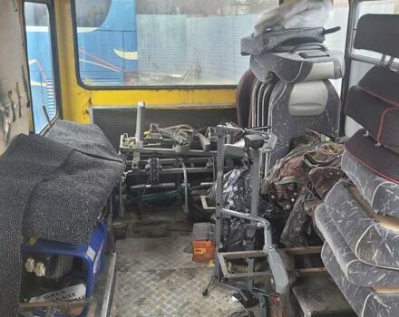 Жовтий БАЗ 2215, об'ємом двигуна 2.3 л та пробігом 150 тис. км за 550 $, фото 6 на Automoto.ua