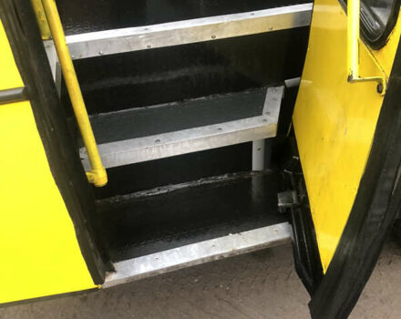 Жовтий БАЗ А 074 Еталон, об'ємом двигуна 5.7 л та пробігом 200 тис. км за 5500 $, фото 6 на Automoto.ua