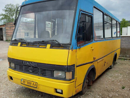 БАЗ А 074 Эталон 2002 в Могилев-Подольском на Automoto.ua Желтый БАЗ А 074 Эталон, объемом двигателя 0 л и пробегом 500 тыс. км за 3000 $, фото 1 на Automoto.ua
