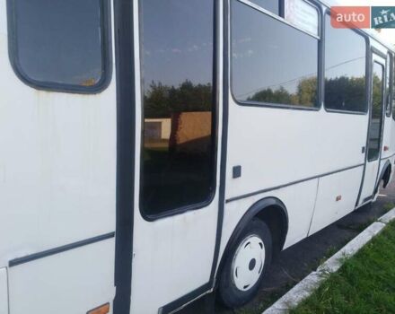 Білий БАЗ А 079 Еталон, об'ємом двигуна 5.7 л та пробігом 250 тис. км за 6500 $, фото 10 на Automoto.ua