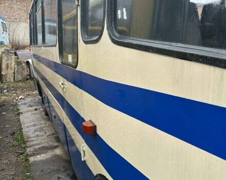 Белый БАЗ А 079 Эталон, объемом двигателя 5.68 л и пробегом 100 тыс. км за 8200 $, фото 3 на Automoto.ua