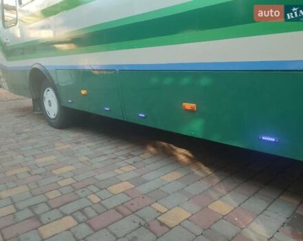 Белый БАЗ А 079 Эталон, объемом двигателя 5.7 л и пробегом 69 тыс. км за 11200 $, фото 4 на Automoto.ua