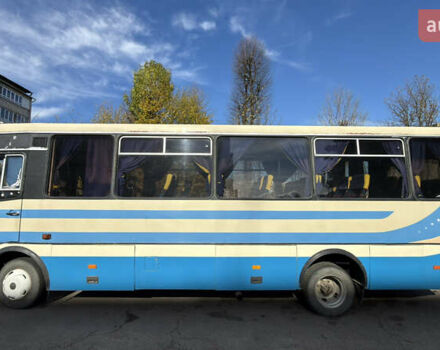 БАЗ А 079 Эталон 2008 в Дрогобыче на Automoto.ua Белый БАЗ А 079 Эталон, объемом двигателя 5.68 л и пробегом 500 тыс. км за 9000 $, фото 6 на Automoto.ua