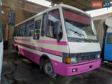БАЗ А 079 Эталон 2006 в Черкассах на Automoto.ua Белый БАЗ А 079 Эталон, объемом двигателя 5.68 л и пробегом 1 тыс. км за 6999 $, фото 1 на Automoto.ua