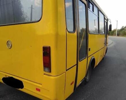 Желтый БАЗ А 079 Эталон, объемом двигателя 5.6 л и пробегом 560 тыс. км за 5000 $, фото 3 на Automoto.ua