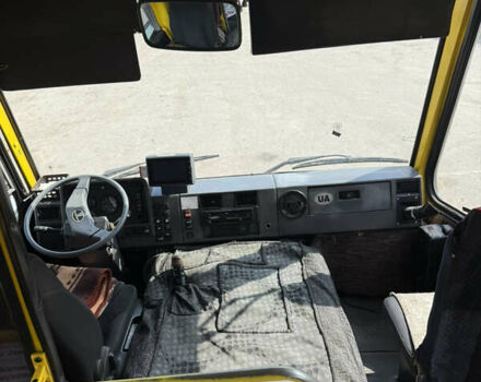 Желтый БАЗ А 079 Эталон, объемом двигателя 5.68 л и пробегом 800 тыс. км за 3800 $, фото 8 на Automoto.ua