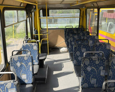 Желтый БАЗ А 079 Эталон, объемом двигателя 5.68 л и пробегом 800 тыс. км за 3800 $, фото 7 на Automoto.ua