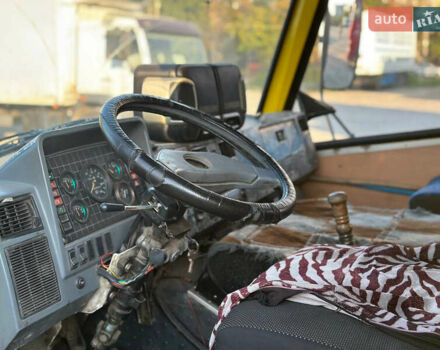 Жовтий БАЗ А 079 Еталон, об'ємом двигуна 5.68 л та пробігом 315 тис. км за 6999 $, фото 13 на Automoto.ua
