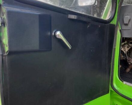 Зеленый БАЗ А 079 Эталон, объемом двигателя 5.7 л и пробегом 100 тыс. км за 8800 $, фото 11 на Automoto.ua