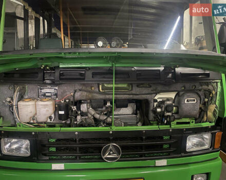 Зелений БАЗ А 079 Еталон, об'ємом двигуна 5.68 л та пробігом 630 тис. км за 19700 $, фото 27 на Automoto.ua