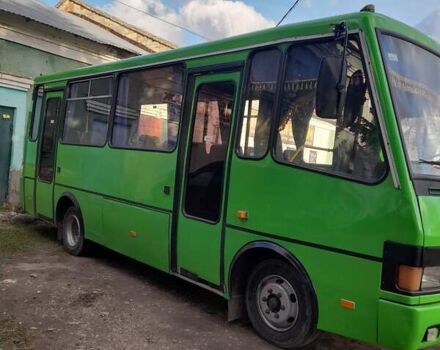Зеленый БАЗ А 079 Эталон, объемом двигателя 5.7 л и пробегом 100 тыс. км за 8800 $, фото 1 на Automoto.ua