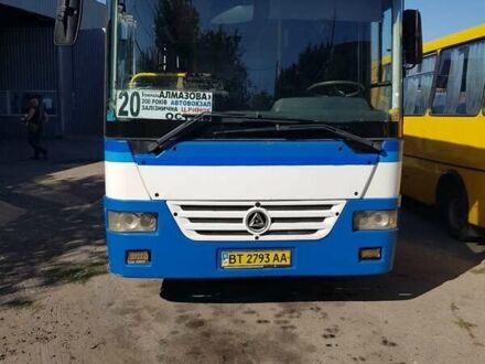 Белый БАЗ А 081 Эталон, объемом двигателя 5.7 л и пробегом 280 тыс. км за 9800 $, фото 1 на Automoto.ua