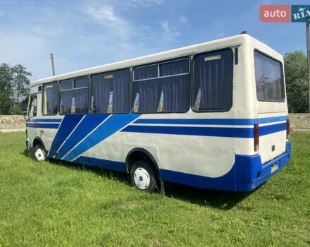 Синий БАЗ А 01474, объемом двигателя 6 л и пробегом 221 тыс. км за 7300 $, фото 5 на Automoto.ua