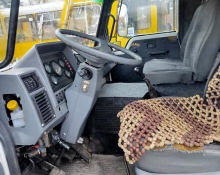 Белый БАЗ Т713.12, объемом двигателя 5.68 л и пробегом 1 тыс. км за 5500 $, фото 4 на Automoto.ua