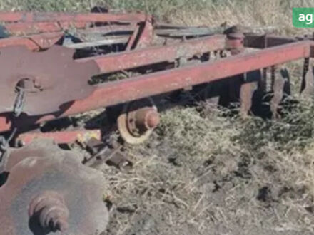 БДТ 3 1985 у Чугуеве на Automoto.ua БДТ 3, об'ємом двигуна 0 л та пробігом 0 тис. км за 1335 $, фото 1 на Automoto.ua