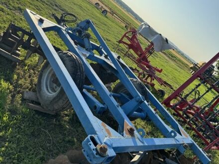 БДТ 3 2018 у Чернівцях на Automoto.ua Синій БДТ 3, об'ємом двигуна 0 л та пробігом 0 тис. км за 2000 $, фото 1 на Automoto.ua