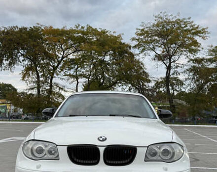 Белый БМВ 1 Серия, объемом двигателя 2 л и пробегом 240 тыс. км за 6700 $, фото 5 на Automoto.ua