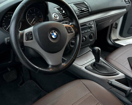 Белый БМВ 1 Серия, объемом двигателя 2 л и пробегом 240 тыс. км за 6700 $, фото 22 на Automoto.ua