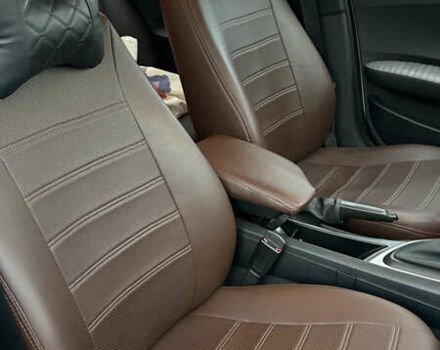 Белый БМВ 1 Серия, объемом двигателя 2 л и пробегом 240 тыс. км за 6700 $, фото 27 на Automoto.ua