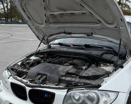 Белый БМВ 1 Серия, объемом двигателя 2 л и пробегом 240 тыс. км за 6700 $, фото 31 на Automoto.ua