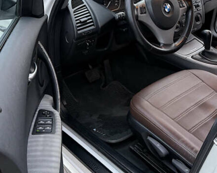 Белый БМВ 1 Серия, объемом двигателя 2 л и пробегом 240 тыс. км за 6700 $, фото 25 на Automoto.ua