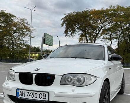 Белый БМВ 1 Серия, объемом двигателя 2 л и пробегом 240 тыс. км за 6700 $, фото 2 на Automoto.ua