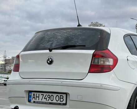 Белый БМВ 1 Серия, объемом двигателя 2 л и пробегом 240 тыс. км за 6700 $, фото 16 на Automoto.ua
