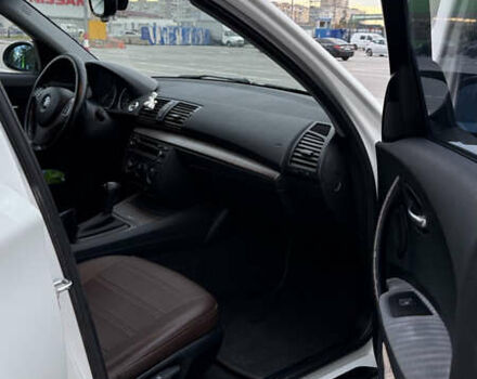 Белый БМВ 1 Серия, объемом двигателя 2 л и пробегом 240 тыс. км за 6700 $, фото 19 на Automoto.ua