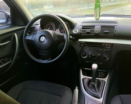 Белый БМВ 1 Серия, объемом двигателя 2 л и пробегом 250 тыс. км за 5499 $, фото 7 на Automoto.ua