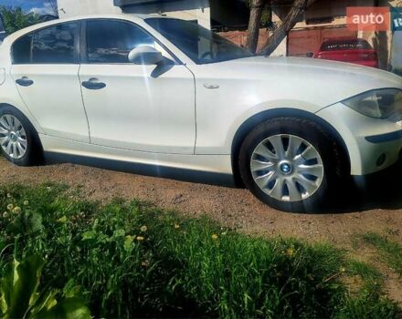 Белый БМВ 1 Серия, объемом двигателя 1.6 л и пробегом 230 тыс. км за 6200 $, фото 6 на Automoto.ua