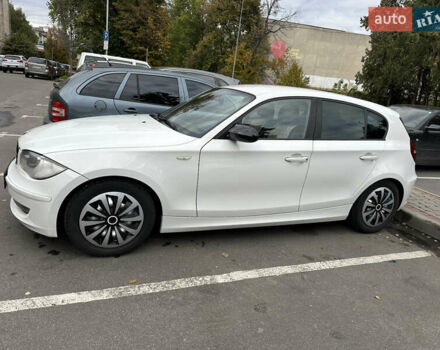 Белый БМВ 1 Серия, объемом двигателя 1.6 л и пробегом 211 тыс. км за 6200 $, фото 1 на Automoto.ua