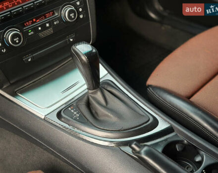 Белый БМВ 1 Серия, объемом двигателя 2 л и пробегом 320 тыс. км за 5300 $, фото 25 на Automoto.ua