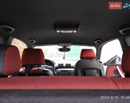 Белый БМВ 1 Серия, объемом двигателя 1.6 л и пробегом 210 тыс. км за 6300 $, фото 15 на Automoto.ua
