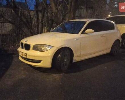 Белый БМВ 1 Серия, объемом двигателя 2 л и пробегом 280 тыс. км за 7600 $, фото 4 на Automoto.ua