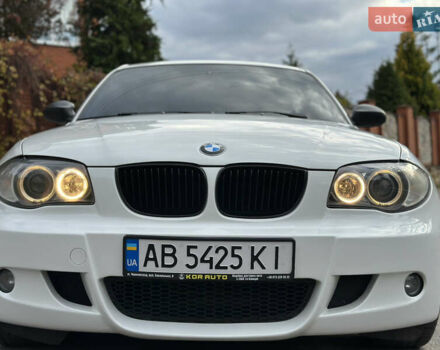 Белый БМВ 1 Серия, объемом двигателя 2 л и пробегом 320 тыс. км за 5300 $, фото 13 на Automoto.ua