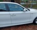 Білий БМВ 1 Серія, об'ємом двигуна 2 л та пробігом 248 тис. км за 6000 $, фото 7 на Automoto.ua