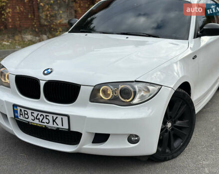 Белый БМВ 1 Серия, объемом двигателя 2 л и пробегом 320 тыс. км за 5300 $, фото 2 на Automoto.ua