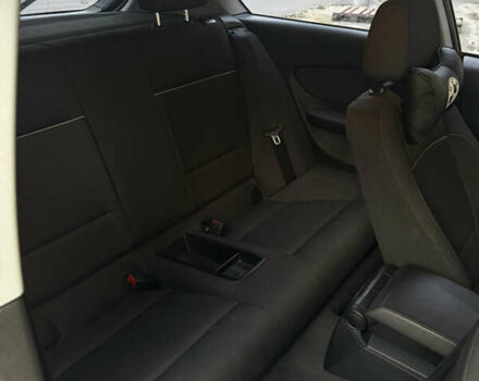 Белый БМВ 1 Серия, объемом двигателя 2 л и пробегом 134 тыс. км за 8700 $, фото 9 на Automoto.ua