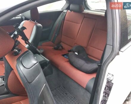 Белый БМВ 1 Серия, объемом двигателя 1.6 л и пробегом 210 тыс. км за 6300 $, фото 17 на Automoto.ua