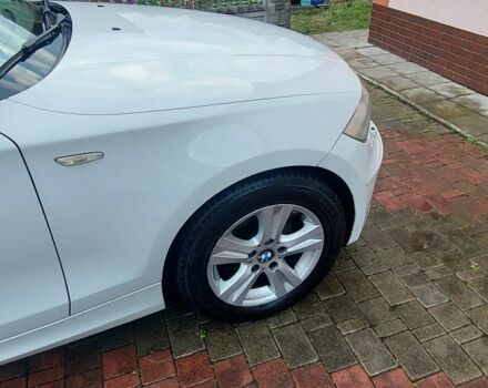 Білий БМВ 1 Серія, об'ємом двигуна 2 л та пробігом 248 тис. км за 6000 $, фото 8 на Automoto.ua