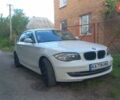 Белый БМВ 1 Серия, объемом двигателя 2 л и пробегом 280 тыс. км за 9800 $, фото 2 на Automoto.ua