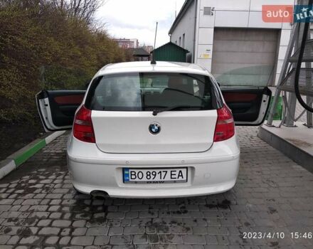 Белый БМВ 1 Серия, объемом двигателя 1.6 л и пробегом 210 тыс. км за 6300 $, фото 16 на Automoto.ua