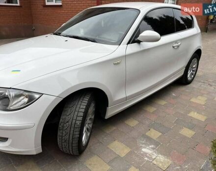 Белый БМВ 1 Серия, объемом двигателя 2 л и пробегом 165 тыс. км за 7800 $, фото 5 на Automoto.ua