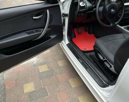 Белый БМВ 1 Серия, объемом двигателя 2 л и пробегом 165 тыс. км за 7800 $, фото 50 на Automoto.ua