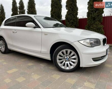 Белый БМВ 1 Серия, объемом двигателя 2 л и пробегом 165 тыс. км за 7800 $, фото 22 на Automoto.ua