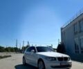 Белый БМВ 1 Серия, объемом двигателя 2 л и пробегом 315 тыс. км за 7600 $, фото 1 на Automoto.ua