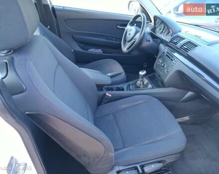 Белый БМВ 1 Серия, объемом двигателя 2 л и пробегом 199 тыс. км за 7200 $, фото 11 на Automoto.ua