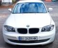 БМВ 1 Серия 2009 в Лубнах на Automoto.ua Белый БМВ 1 Серия, объемом двигателя 2 л и пробегом 205 тыс. км за 7000 $, фото 1 на Automoto.ua