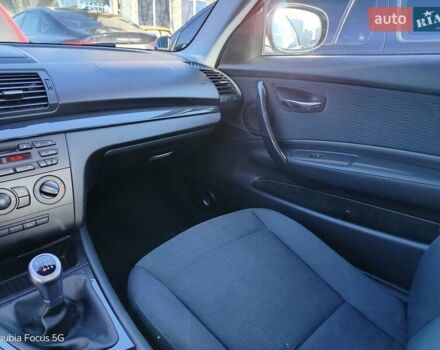 Белый БМВ 1 Серия, объемом двигателя 2 л и пробегом 199 тыс. км за 7200 $, фото 20 на Automoto.ua