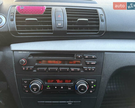 Белый БМВ 1 Серия, объемом двигателя 2 л и пробегом 198 тыс. км за 6200 $, фото 20 на Automoto.ua